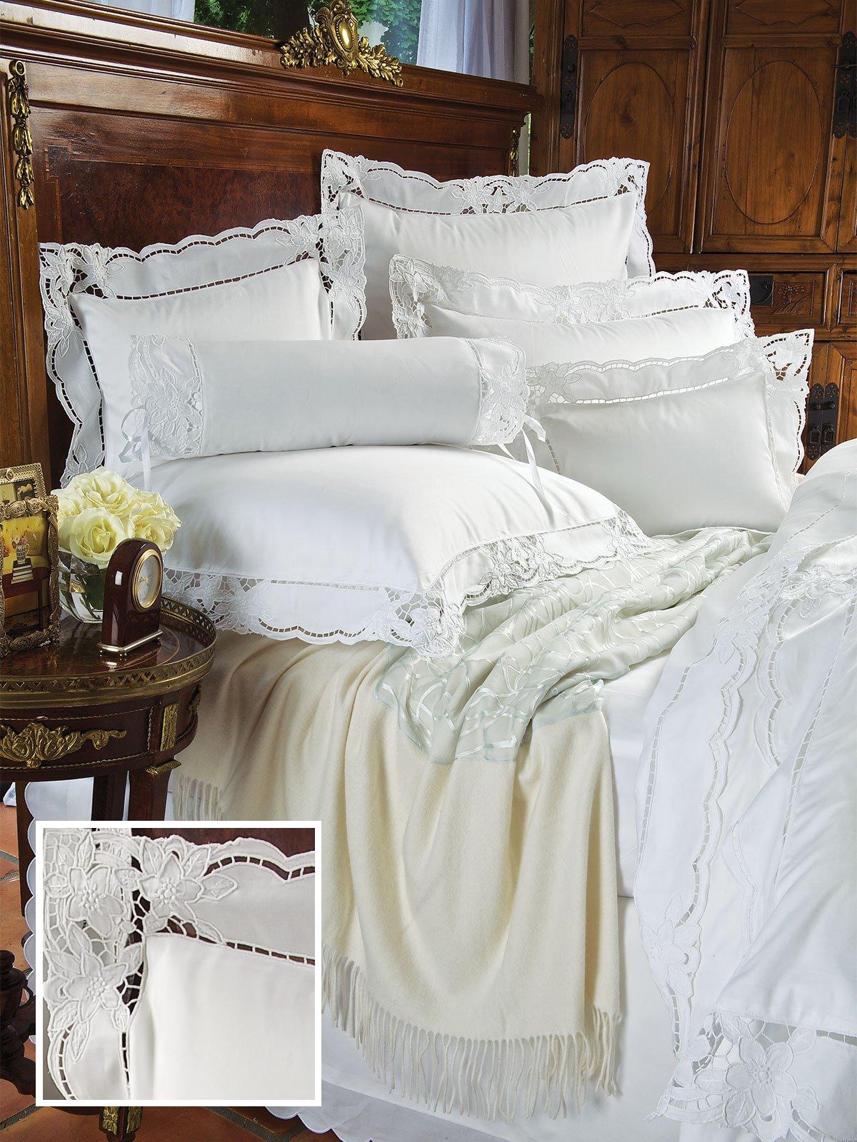 Heredity Flat Sheets,White (Full/Queen )