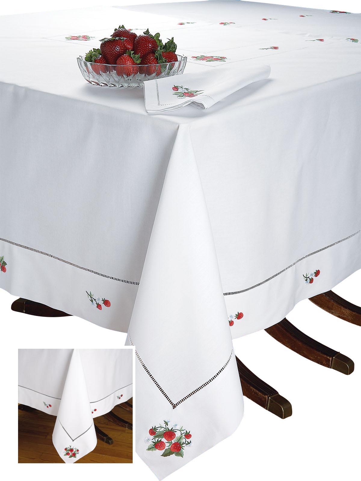 Strawberry Fields Placemat Sets, White (4 Mats, 4 Napkins)