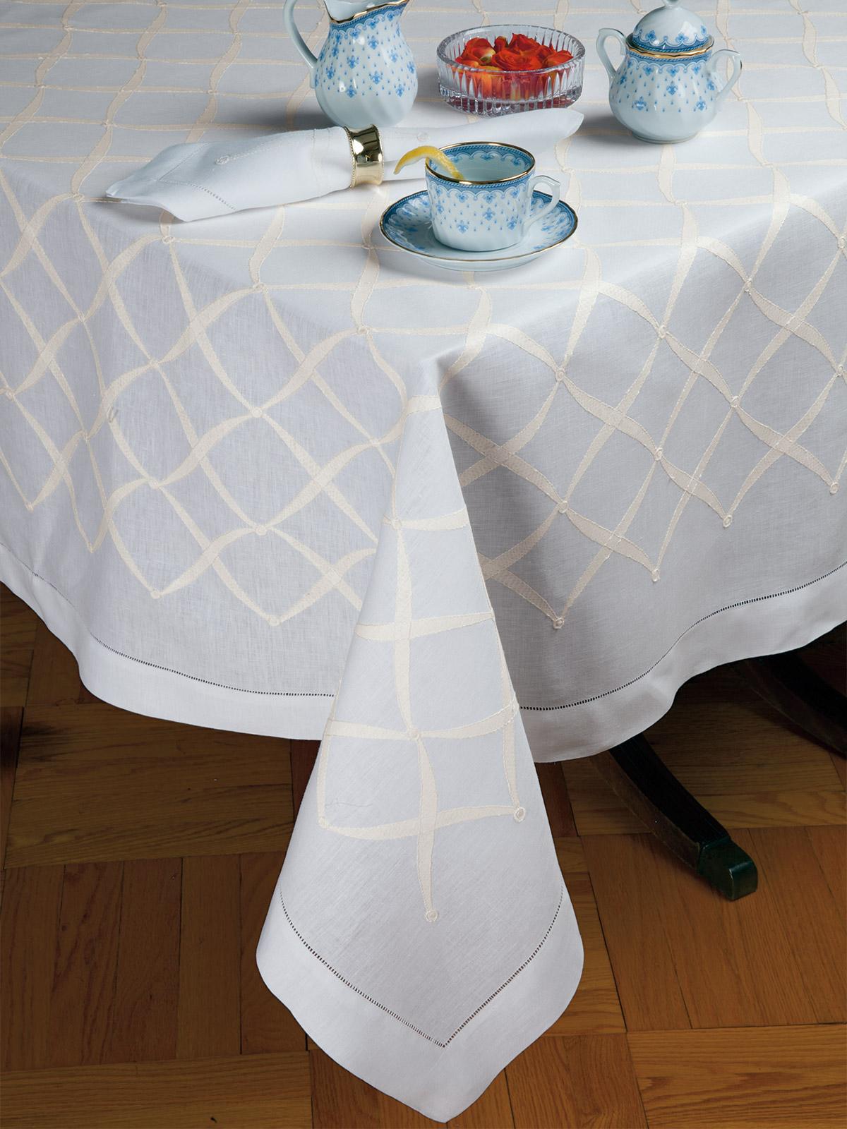 Marblehead Tablecloths (Rectangular), Ivory (70 X 108)