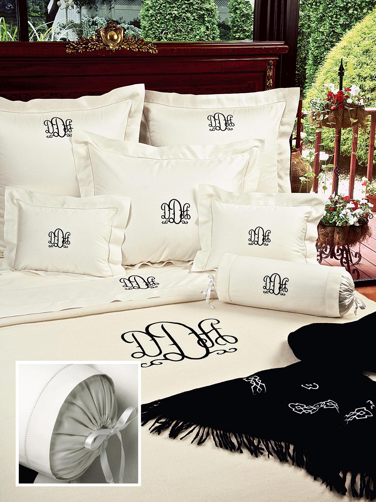 Splendour Pillowcases,White (King )