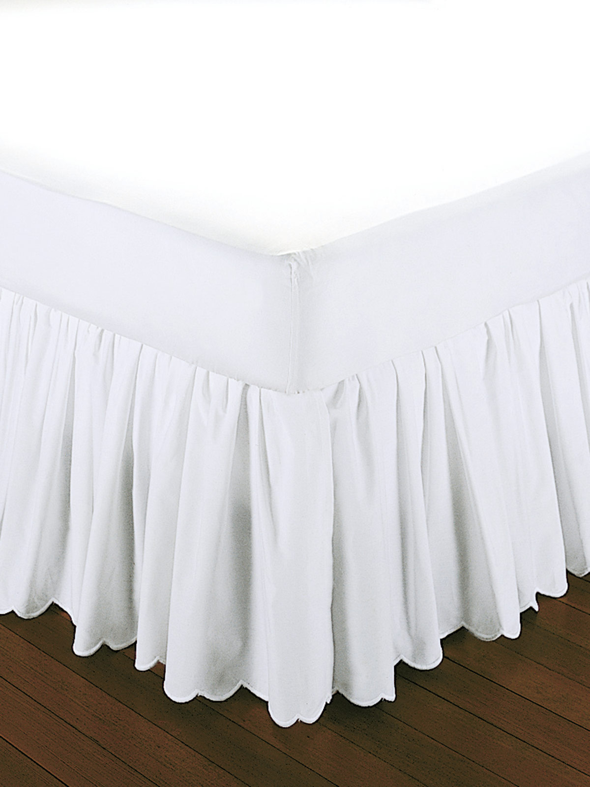 Scalloped Dust Ruffle Dust Ruffles (Bed Skirts) Luxury Bedding Italian Bed Linens