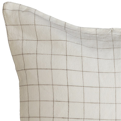 Ivory/Gray Small Check