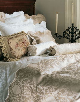 Valentino - Luxury Bedding - Italian Bed Linens - Schweitzer Linen