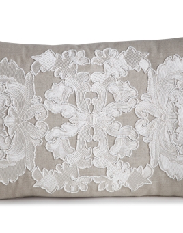 Rocaille Decorative Pillow