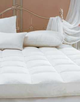 Delux Featherbed