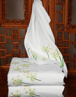 Wildflower Hill Towels